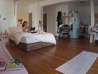 Live stream of voyeurcam-celticiron-02