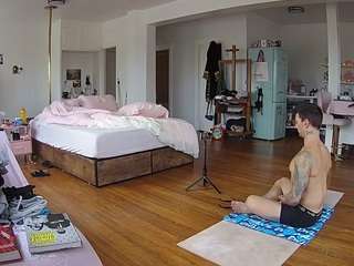 voyeurcam-celticiron-02