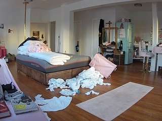 voyeurcam-celticiron-02