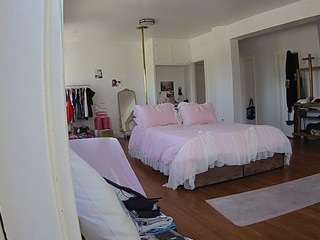 voyeurcam-celticiron-02