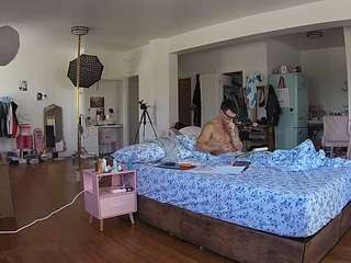 voyeurcam-celticiron-02