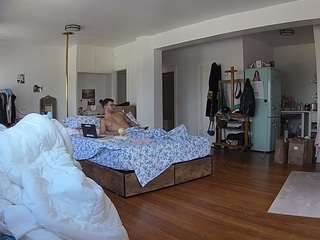 This model is live right now. voyeurcam-celticiron-02