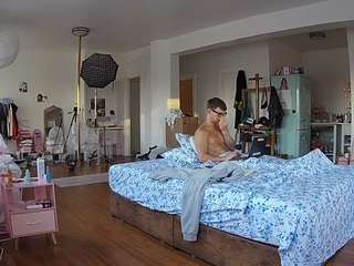 voyeurcam-celticiron-02