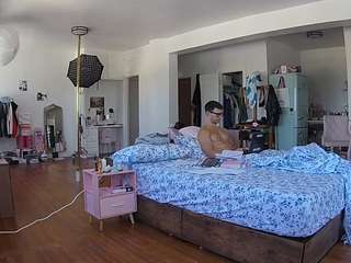 voyeurcam-celticiron-02