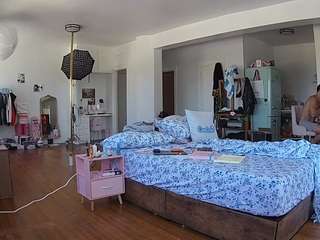 voyeurcam-celticiron-02
