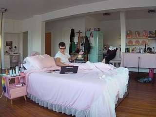 voyeurcam-celticiron-02