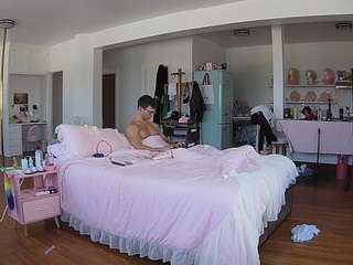 voyeurcam-celticiron-02