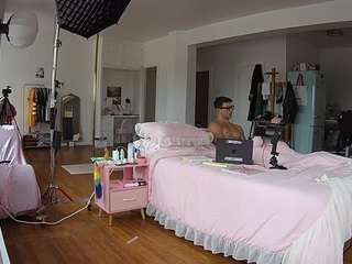 voyeurcam-celticiron-02