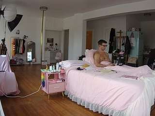voyeurcam-celticiron-02