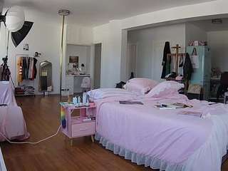 voyeurcam-celticiron-02
