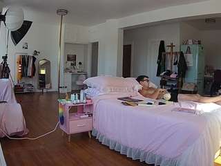 voyeurcam-celticiron-02