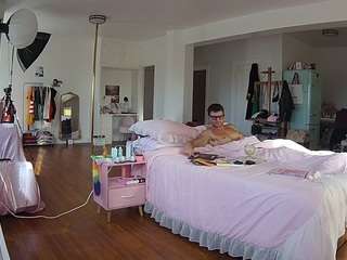 voyeurcam-celticiron-02