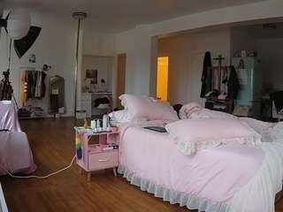 voyeurcam-celticiron-02