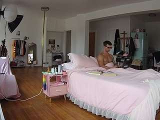 voyeurcam-celticiron-02