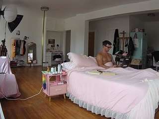 voyeurcam-celticiron-02