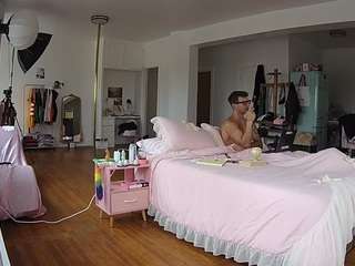 voyeurcam-celticiron-02