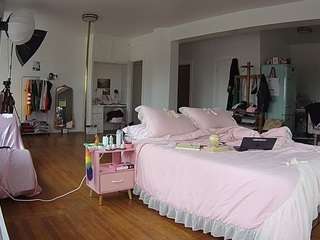 voyeurcam-celticiron-02
