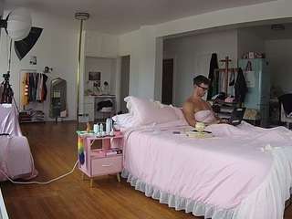 voyeurcam-celticiron-02