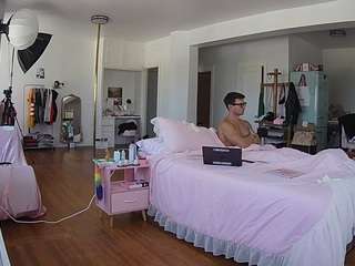 voyeurcam-celticiron-02