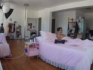 voyeurcam-celticiron-02