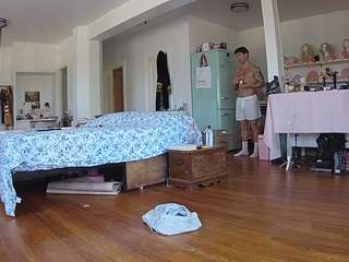 voyeurcam-celticiron-02 Sex Cam Show