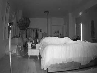 voyeurcam-celticiron-02