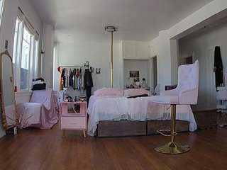 voyeurcam-celticiron-02 Sex Cam Show