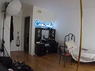 voyeurcam-celticiron-02's Live Sex Cam Show