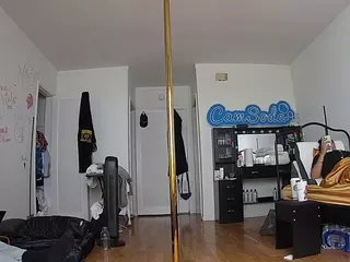voyeurcam-celticiron-02's Live Sex Cam Show