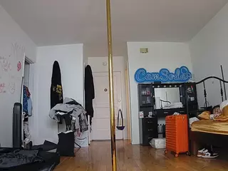 voyeurcam-celticiron-02's Live Sex Cam Show