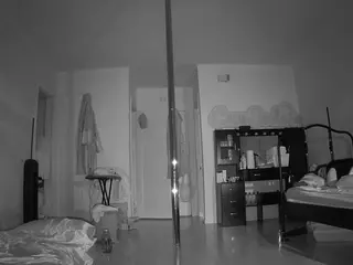 voyeurcam-celticiron-02's Live Sex Cam Show