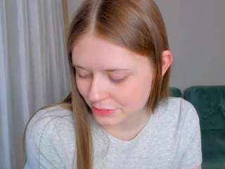 yamatobrodsky's CamSoda show and profile