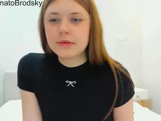 YamatoBrodsky's Live Sex Cam Show