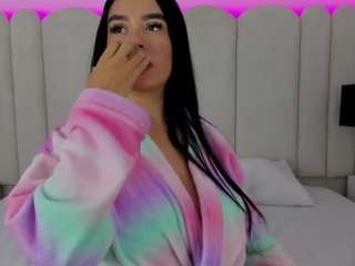 antonellasmiith Live Webcam on CamSoda