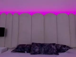 AntonellaSmiith's Live Sex Cam Show
