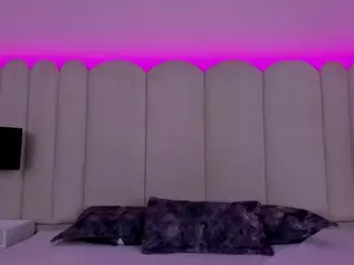 AntonellaSmiith's Live Sex Cam Show