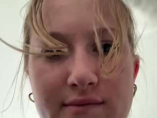 hannylouisa webcam