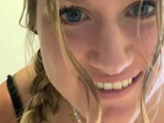 hannylouisa webcam