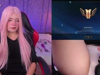 lilapop4 Live Webcam on CamSoda