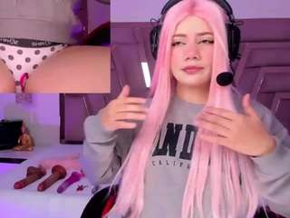 lilapop4's CamSoda show and profile