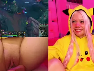 Lila uwu's Live Sex Cam Show