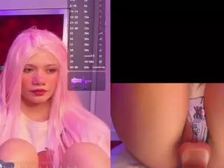 Lila uwu's Live Sex Cam Show