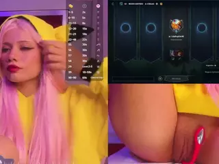 Lila uwu's Live Sex Cam Show