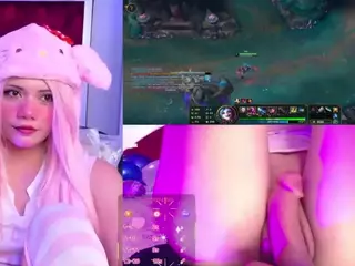 Lila uwu's Live Sex Cam Show