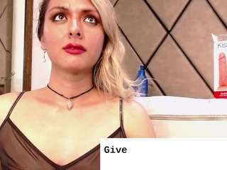 lunitadiva Live Webcam on CamSoda