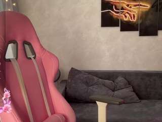 stacywells's CamSoda show and profile