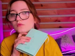 tararyan Live Webcam on CamSoda