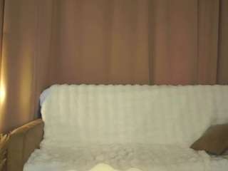 alodieburtt's live room