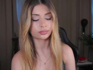 AlodieBurtt live webcam show
