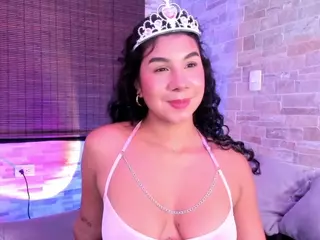 candyy-bella's Live Sex Cam Show
